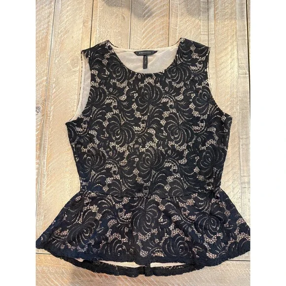 BCBGMAXAZRIA Black Lace Peplum Tank Top Sleeveless Women's Sz M - Picture 3 of 6
